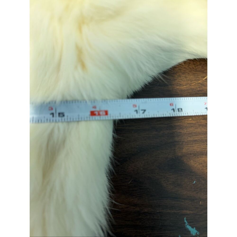 LL Berger White Genuine Rabbit Fur Coat Women’s Size Small Belted, button Up Vin - Picture 7 of 8